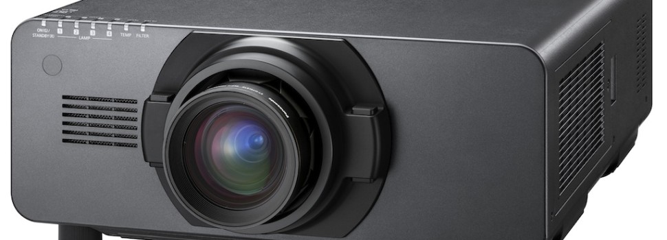 Panasonic, il proiettore laser 4K più leggero al mondo