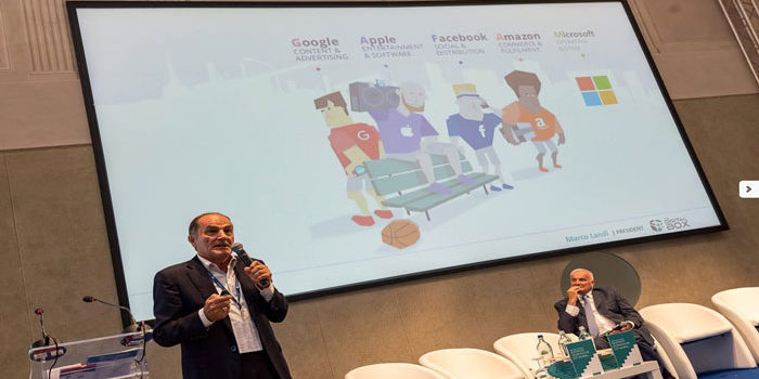 L’ex top manager (italiano) di Apple: “L’Europa deve tornare protagonista dell’innovazione”