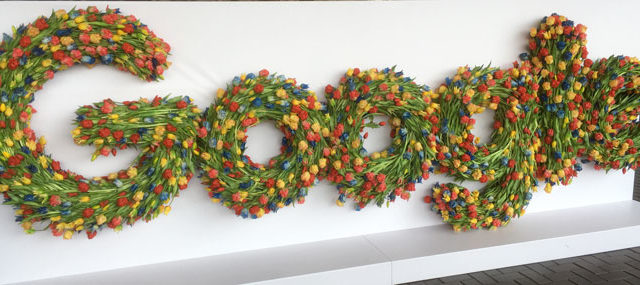 Google vale oltre 1000 miliardi di dollari in Borsa
